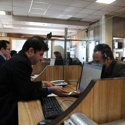 سخنگوی سازمان اداری: به حضور کارکنان ادارات بعد از ساعت ۱۳ اضافه‌کاری تعلق نمی‌گیرد