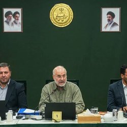 نامه مهم قالیباف به پزشکیان؛ دریافت وجه از فروشگاه‌ها و بانک‌ها در طرح کالابرگ غیرقانونی است