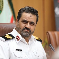پارکینگ‌های اطراف مصلی اشباع شد؛  پارکینگ‌های ورودی شرق و غرب تهران ظرفیت دارند