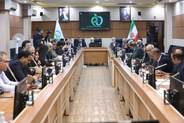 مجلس یک ماه به سازمان غذا و دارو فرصت داد