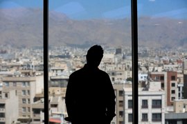 زندگی در تعلیق