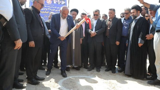 وزیر کار توضیح داد: طرح جدید دولت برای تامین مالی تولید/ خریداران از بورس کالا اعتبار می‌گیرند