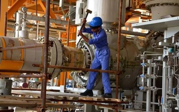 وضعیت کارگران ماهشهر؛ اخراجی‌ها در بلاتکلیفی، شاغلان گرفتار مشکلات دستمزدی