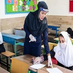 پوشش بیمه معلم سهمیه‌ای و نوبتی نیست
