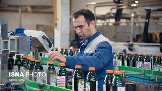 فعال کارگری: کاهش فروش و قطع اینترنت مجوز اخراج کارگران نیست