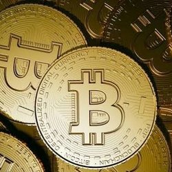 بیت‌کوین از مرز ۸۰ هزار دلار عقب‌نشینی کرد