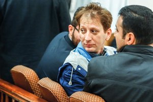 کاسبان تحریم و اقتصاد انحصاری