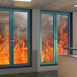 راهنمای بقا در حملات هوایی؛ این ۴ اشتباه را مرتکب نشوید