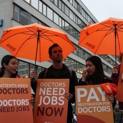 اعتصاب پنج‌روزه پزشکان در انگلیس