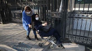 ام‌اس؛ روی پا ماندن با هزینه  20 میلیونی در ماه