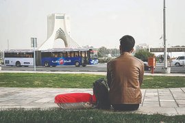 بیکاران در پیچ وخم کاغذبازی