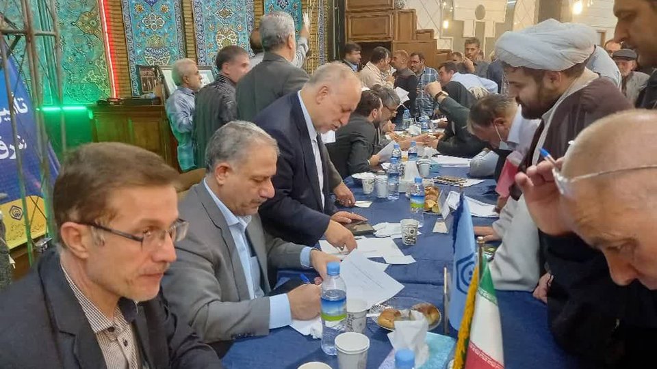 بررسی مشکلات بیمه‌ای مردم با حضور مدیرکل تأمین‌اجتماعی شرق تهران