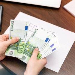 یک‌سوم اروپا هنوز از بحران دستمزد خارج نشده است؛ ترکیه رکورددار افزایش حقوق
