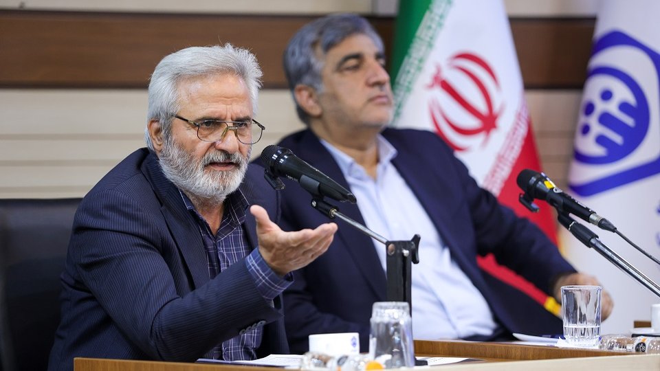 کارگران و کارفرمایان در اصلاح قوانین تأمین‌اجتماعی مشارکت دارند