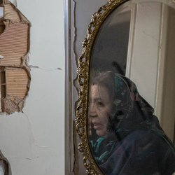 انفجار در کوچه بن‌بست؛ کتاب‌ها ماندند، خانه نماند