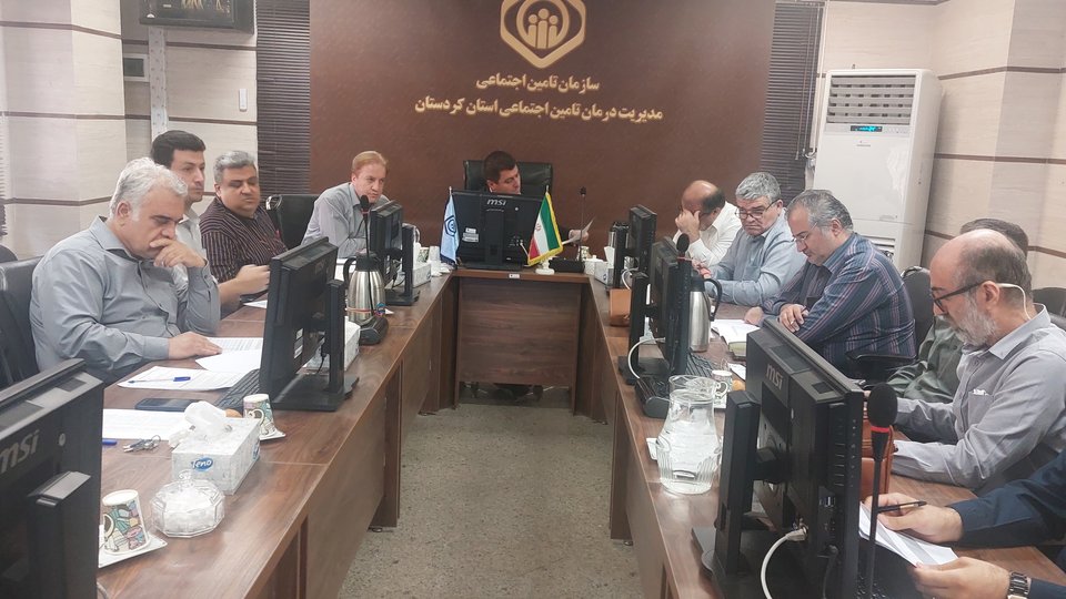 تأکید بر ارتقای خدمات درمانی و جذب نیروی متخصص در کردستان