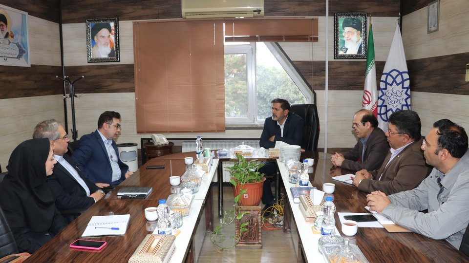 همکاری شهرداری و مدیریت درمان اردبیل در توسعه مراکز درمانی