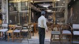 نعمت‌آباد محله‌ای در گذار، از فروش کالاهای دست دوم تا مبلمان کارگاهی