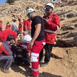 جزئیات تازه از ریزش تونل آلبلاغ اسفراین؛ برداشت غیر مجاز جان کارگر را گرفت