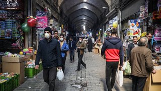 یک کارشناس: مردم منتظر معجزه اقتصادی از توافق موقت نباشند