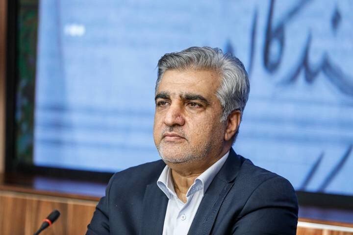 سالاری: هیچ شعبه و مرکز درمانی در جنگ تعطیل نشد؛ پرداخت مستمری بازنشستگان بدون استقراض
