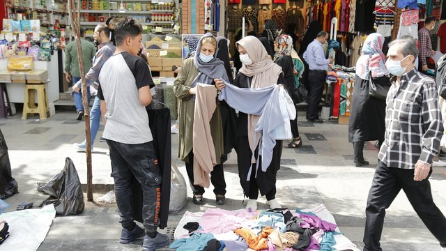 پیاده‌روهای تهران در محاصره طرح‌های تازه