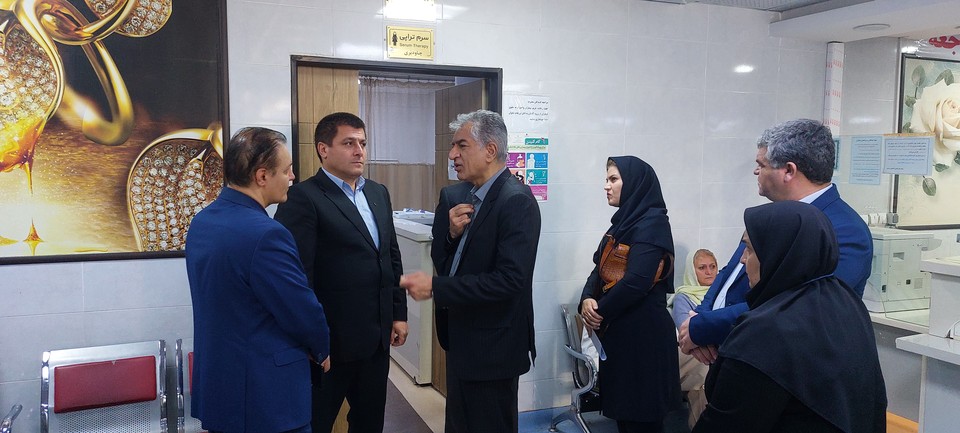 بازدید مدیرکل درمان مستقیم تامین‌اجتماعی از درمانگاه دهگلان کردستان