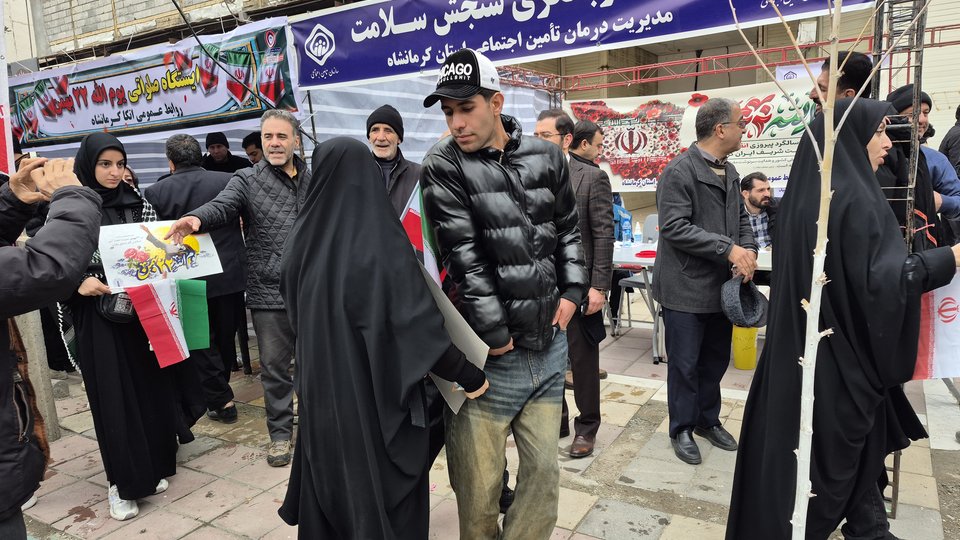 برپایی پایگاه سنجش سلامت تأمین‌اجتماعی در راهپیمایی کرمانشاه