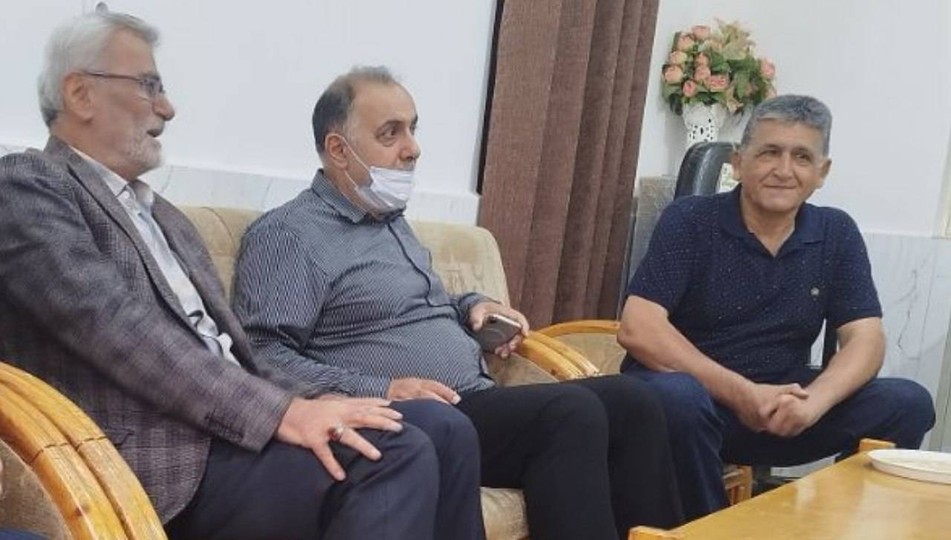 تأکید مدیر درمان گلستان بر بهره‌گیری از تجربه بازنشستگان