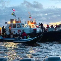 غرق شدن کشتی مسافربری در سواحل «گویان»؛ عملیات گسترده جست‌وجو