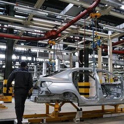 انحصار خودروسازی؛ مردم گروگان محصولات بی‌کیفیت