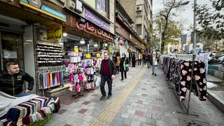 ساماندهی دستفروشان ؛ وعده‌ها و واقعیت‌ها