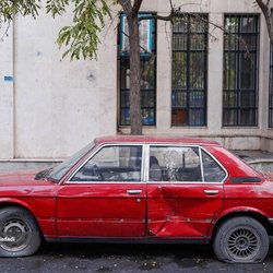 بیش از ۳هزار خودروی رهاشده در خیابان‌های تهران