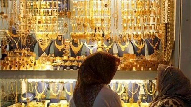 کاهش قیمت طلا و سکه در ۲۶ مهر؛ سکه تمام ۶ میلیون تومان ارزان شد