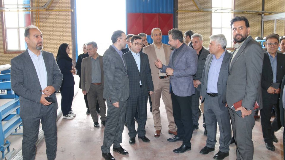 بازدید مدیران  تأمین‌اجتماعی اردبیل از کارخانه آرتا پروفیل