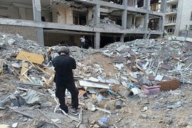 پادگان‌ها باید از خانه‌ها دور باشند!
