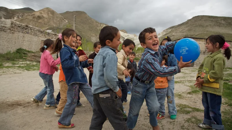 ضرورت ایجاد تور رفاه اجتماعی برای فرودستان