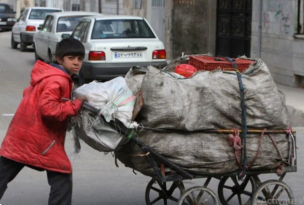 آیا فقر سرنوشت است؟ پاسخ اقتصاددان نوبلیست