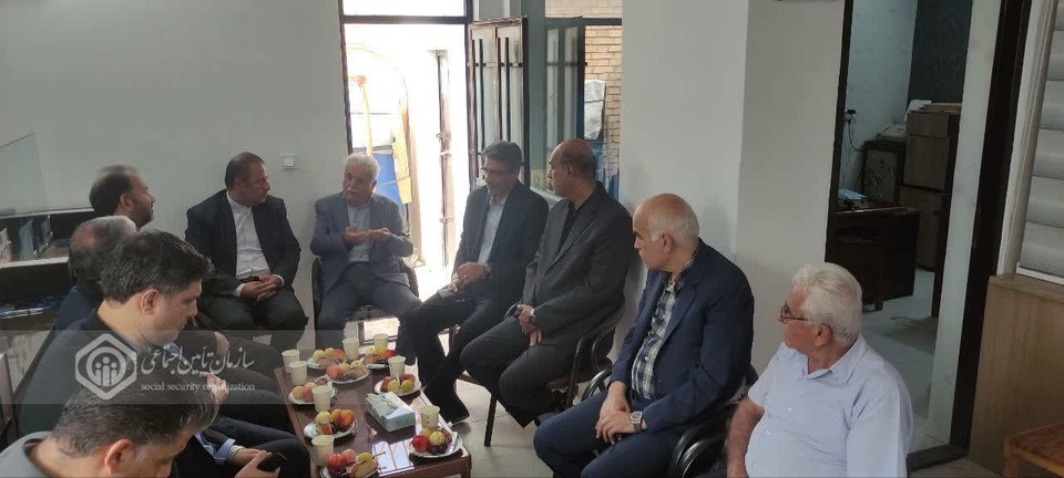 پیگیری معوقات حقوق، بیمه تکمیلی و تسهیلات بانکی بازنشستگان در سمنان
