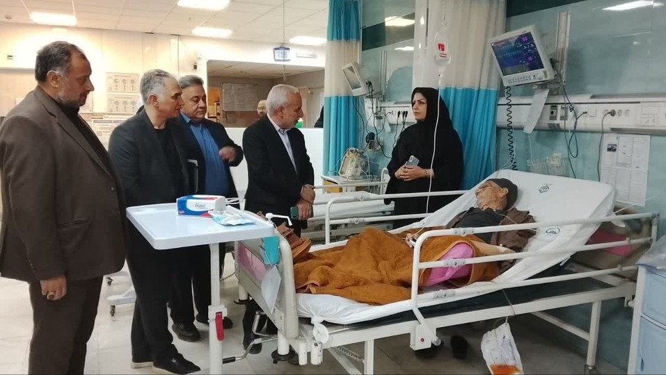 بازدید نوروزی مدیر درمان تامین اجتماعی خراسان رضوی از بیمارستان‌های مشهد