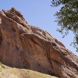 تصاویری از کاوش و حفاظت قلعه الموت
