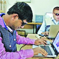 ناشناخته‌ماندن توانایی‌ها؛ ریشه بحران اشتغال نابینایان