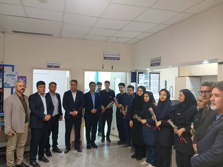 تجلیل از پرستاران بیمارستان شهدای زاگرس با مشارکت تأمین‌اجتماعی و بانک رفاه