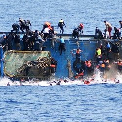 فاجعه در مدیترانه؛ ۵۳ مهاجر جان باختند یا مفقود شدند
