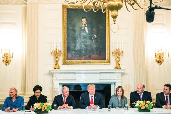 بوروکرات‌های میلیاردر؛ دولت در آمریکا تحت سلطه کلان سرمایه‌داران