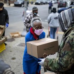 تعطیلی دولت برخی آمریکایی‌ها را مجبور به حذف وعده‌های غذایی کرده