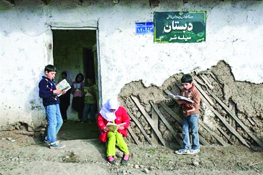 زنگ خطر فقر آموزشی: 110 هزار کودک ایرانی بازمانده از تحصیل