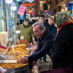 گرانی میوه و آجیل، سفره یلدا را کوچک‌تر کرد