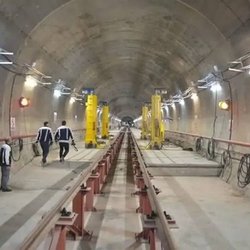 تهران بی‌پناه؛ در لحظه بحران کجا باید ایستاد؟