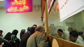 بحران دارو به بازار سیاه رونق داد